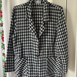 Blair Black and White Houndstooth Blazer